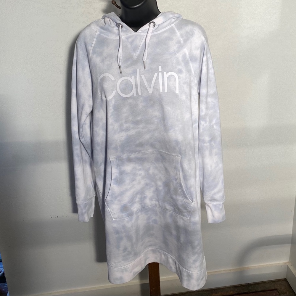 Calvin Klein performance hoodie. - 612